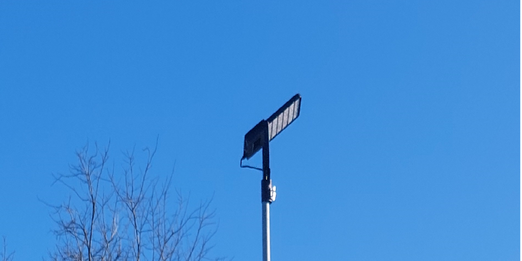 Balu-Flutlicht-Leuchte-4.png
